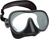Oceanic Shadow Mask Black
